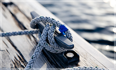 発航前点検を行い、燃料を確認してから出航します！